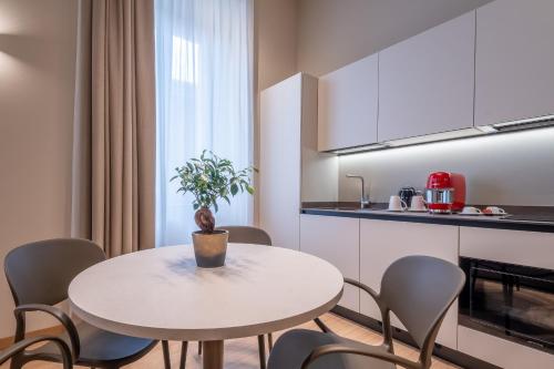 Oriana Homèl Milano, Milán (foto 5)