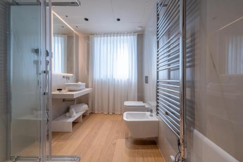 Oriana Homèl Milano, Milán (foto 10)