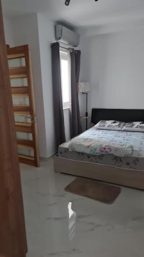 Modern Penthouse XXL Terrace in แอตตาด