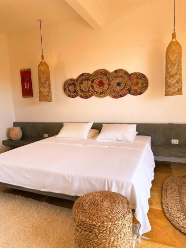3 bedrooms, 5 beds