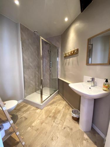 Zuhanyzó, La maison des puits in Saint-Germain-du-Seudre