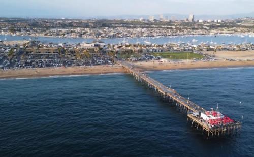 Costa Mesa Stay in Halecrest