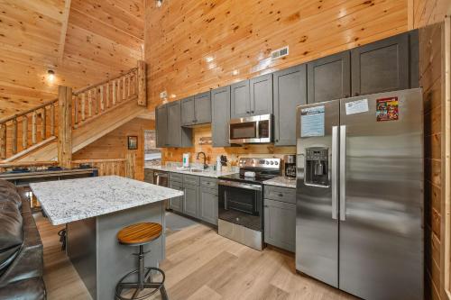 Mountain Made by American Patriot Getaways in Zion Grove (TN)