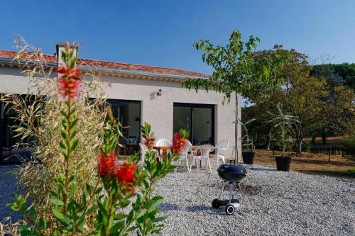 Gîte des Lauriers Roses gîte à louer Laurac-en-Vivarais