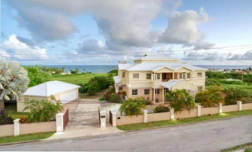 ZenBreak Landsdown House 4Bd in Enterprise
