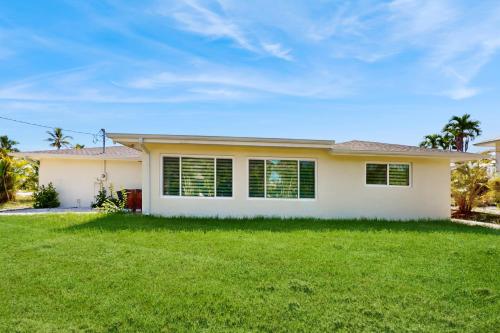 Salty Salutations in Bokeelia