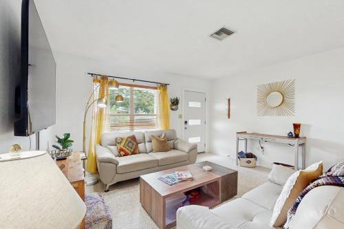 Manatee Bungalow, Bradenton