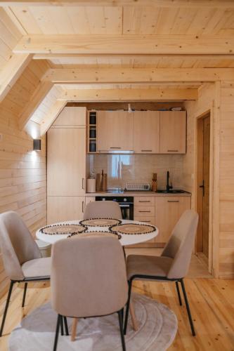virtuve, Komovi Luxury House in Krajista