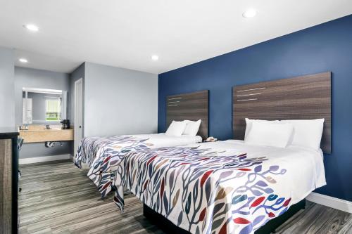 Americas Best Value Inn and Suites Siloam Springs - image 12