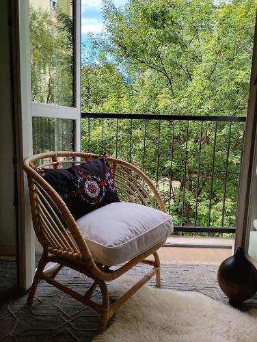 Elegante appartamento tra Milano, Malpensa e Como in ซารอนโน่