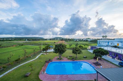 Exterior view, Country Lane in Checheng Township
