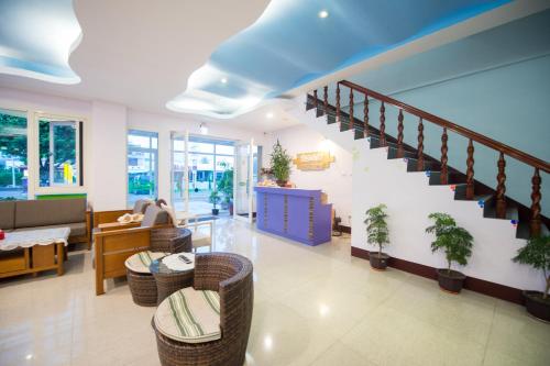 Lobby, Country Lane in Checheng Township
