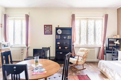 Indipendent Studio Apartment near metro - Monolocale indipendente vicinissimo metro in 科萊尼奧