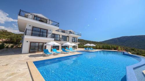 Asfiya Villa - image 3