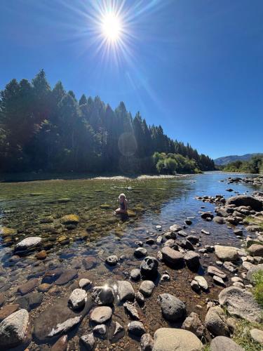 Θέα, RIO-ABAJO Cabañas frente al RIO MELIQUINA (RIO-ABAJO Cabanas frente al RIO MELIQUINA) in Βίγια Λάγκο Μελικίνα