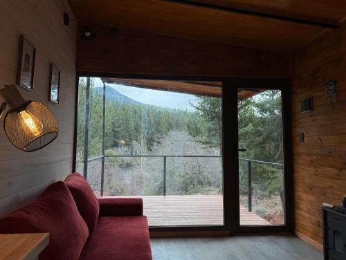 Θέα, RIO-ABAJO Cabañas frente al RIO MELIQUINA (RIO-ABAJO Cabanas frente al RIO MELIQUINA) in Βίγια Λάγκο Μελικίνα