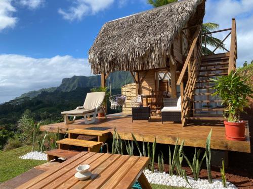 Fare Maraea Iti in Paopao