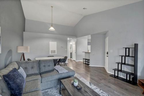 SuperHost 5 Star Serv Spacious 1 Bedroom U006, Las Vegas