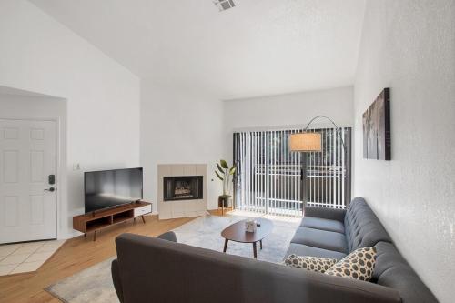 SuperHost 5 Star Serv Spacious 1 Bedroom U005
