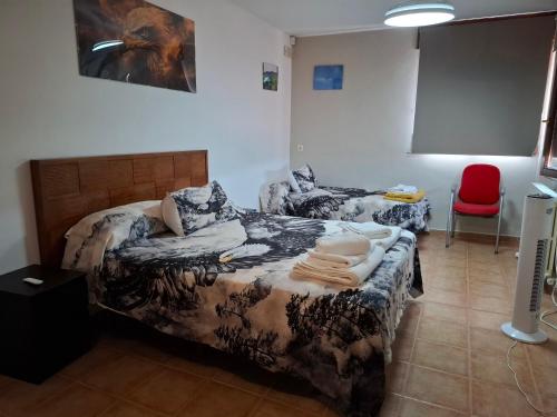 1 double bed, 3 twin beds