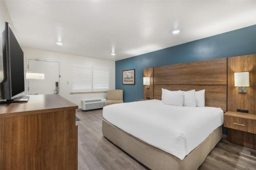 客房, 貝斯特韋斯特優質鐘樓酒店 (Best Western Plus Clocktower Inn) in 比靈斯市中心