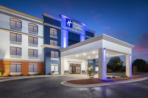 Wingate by Wyndham Fayetteville/Fort Bragg - image 14