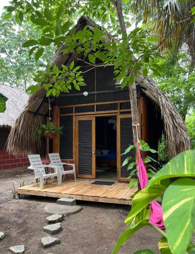 Hospedaje VILLA CRETA in Isla Fuerte