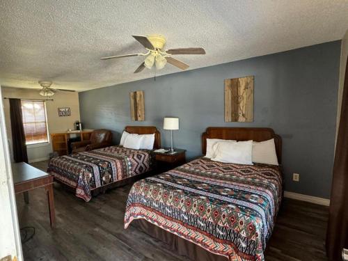 Four Horsemen Motel in Pilot Point (TX)