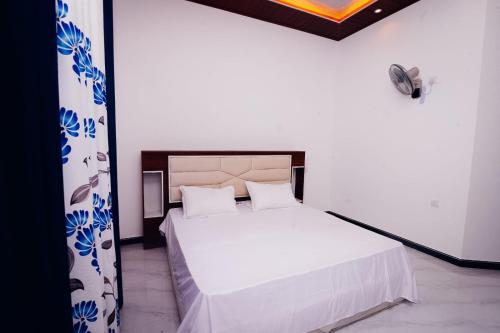 ayaan group house in Ampara