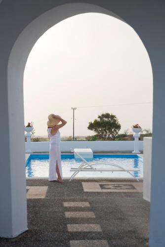 Santorini Traditional Suites