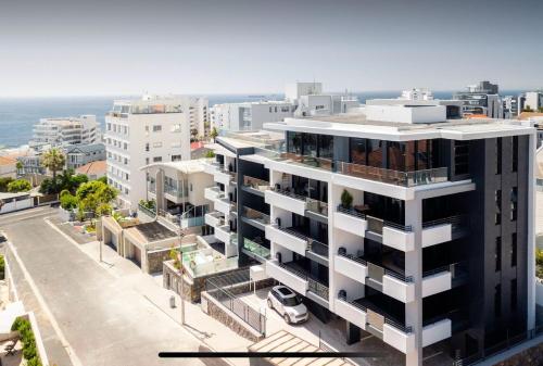 7 on Bantry unit 205 Sea point Modern Seaside Apartment near Clifton Beaches