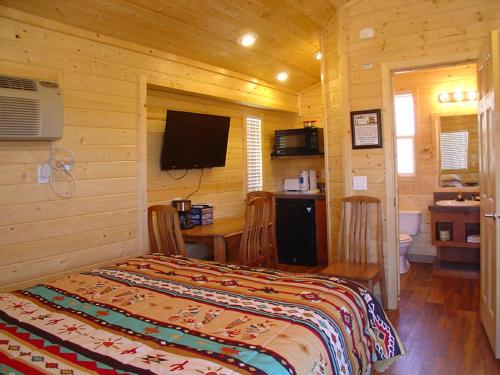 Verde Valley Studio Cabin 2