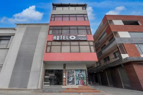 Hotel O by OYO Sector 58 Mohali Formerly Hotel Alpha