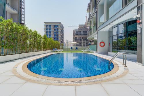 151 Residence 2
