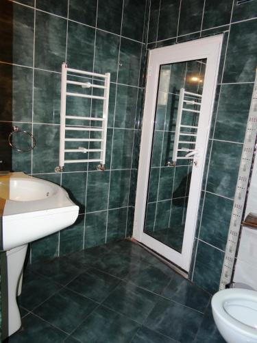 Guest Rooms Kom - image 11