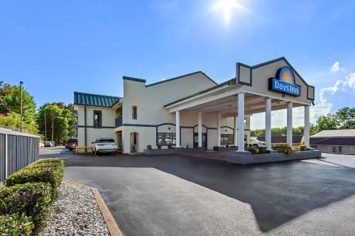 Days Inn By Wyndham Lexington