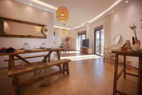 Akl - Chic Apartments & Balconies in Batroun in Batroun