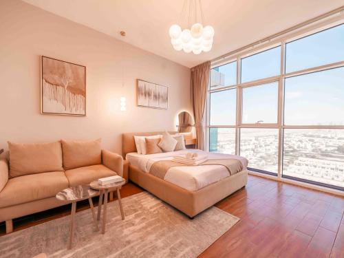 Cozy Studio Themed Designed In JVT, Dubai (photo 2)