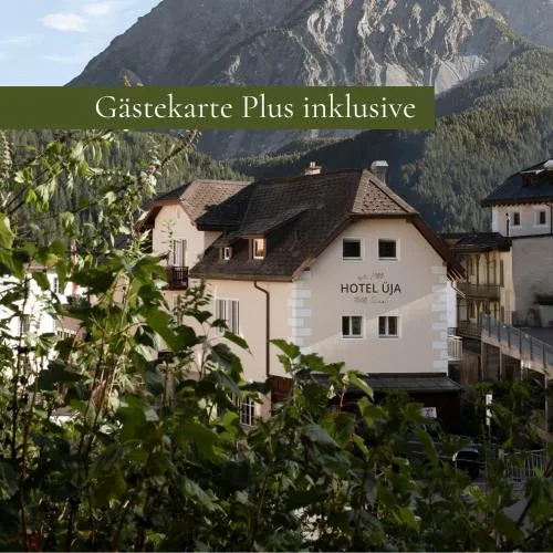 Hotel ÜJA in Scuol, Schweiz