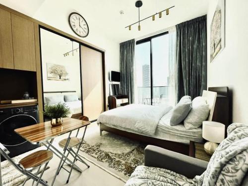 Fully Equipped Studio with Kitchen and Free Wi-Fi near Jumeirah Village Circle