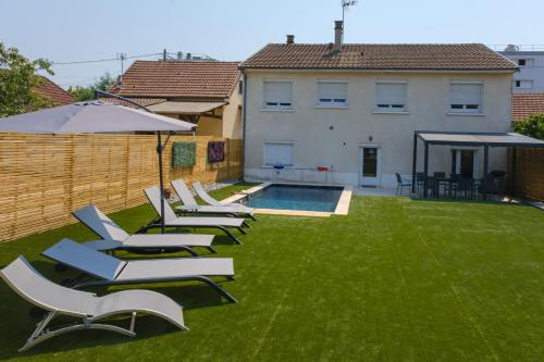 Ostal périgourdine - Maison familiale avec piscine - 11 couchages - Location saisonnière - Périgueux