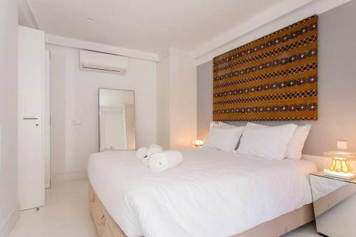 GuestReady - Wonderful flat near the Pink Street, Лиссабон (фото 11)