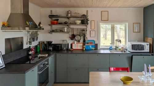 A szálláshely kívülről, Charming Cottage Near Sea On Fårö (Charming Cottage Near Sea On Faro) in Faro