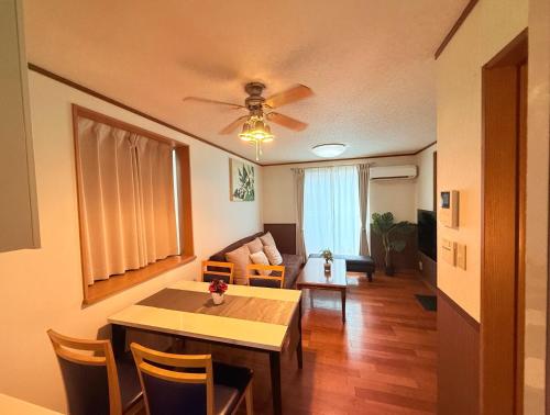 J-2S JR Yamanote Komagome, 3 storey 101sq 4BR, FreePark