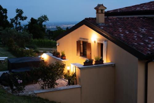 Exterior view, Agriturismo Corte Busola jacuzzi riscaldata uso esclusivo ad un passo da Verona in Marzana