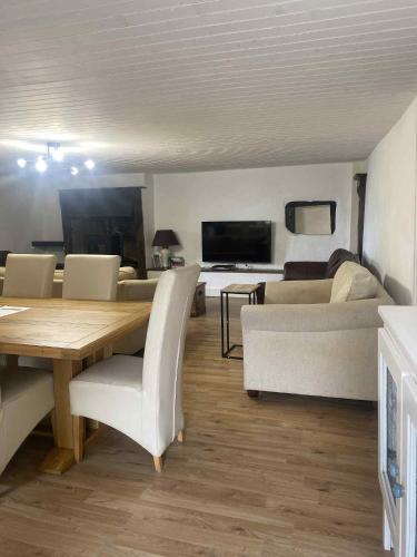 Fasiliteter, Apple Barn Cottage with 5 Bedrooms in Oradour-sur-Vayres