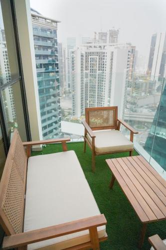 Live the Opulenco Experience! 2BR Urban Oasis by Missoni, Business Bay, Dubaj (zdjęcie 8)