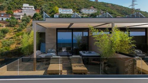 Sol Boutique Hotel - image 2