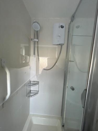 Basildon - Stay 5 - Garden - Parking - Town Centre, Basildon (fotografie 10)