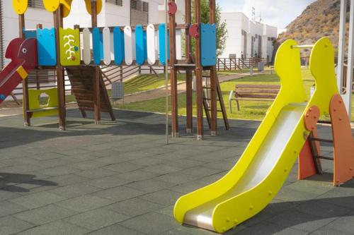 ملعب للأطفال, Soleil-Sérénité Golf Aguilón (Soleil-Serenite Golf Aguilon) in San Juan de los Terreros